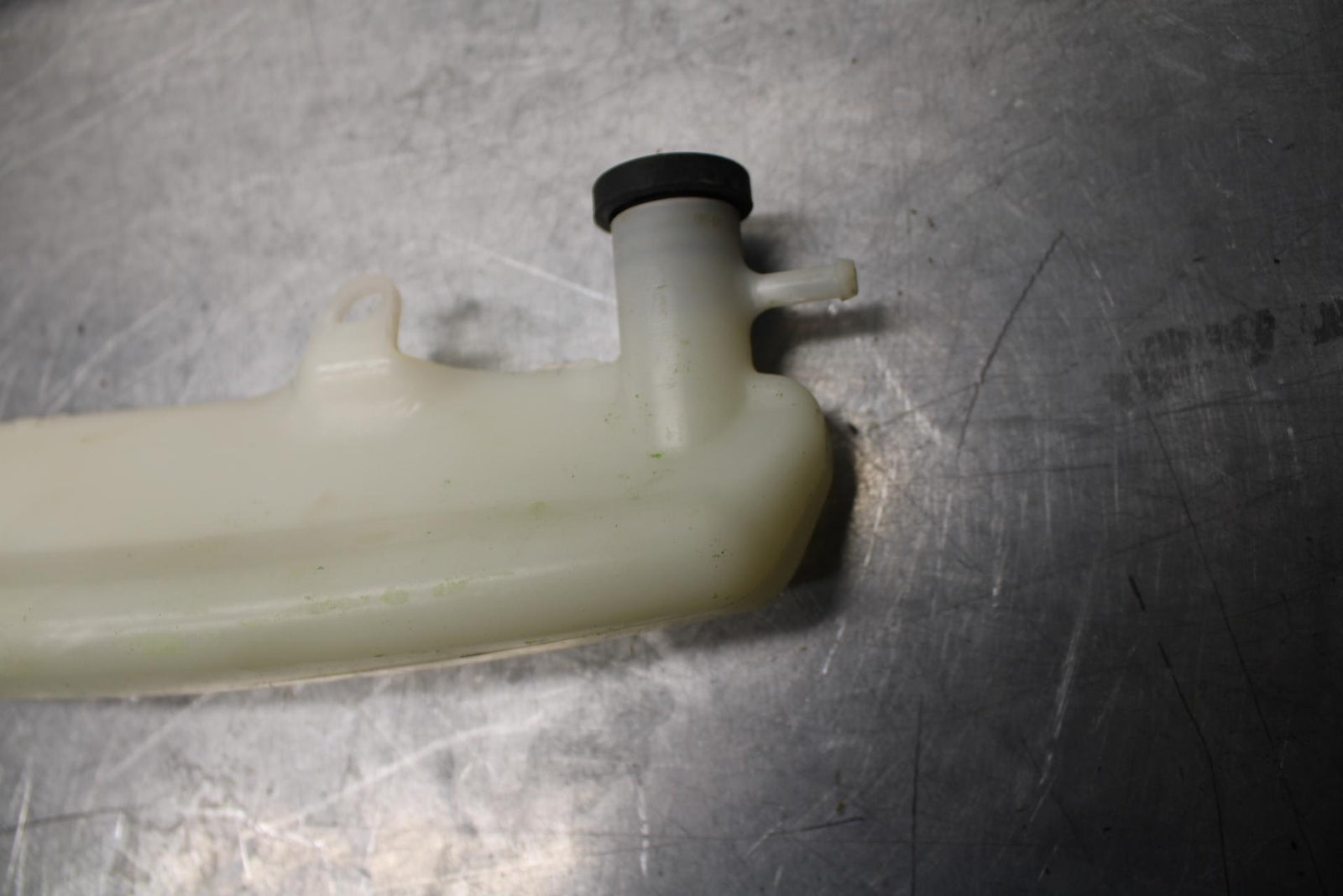 07-12 SUZUKI BANDIT GSF 650 F GSX650F/ COOLANT WATER TANK RESERVOIR BOTTLE BB90