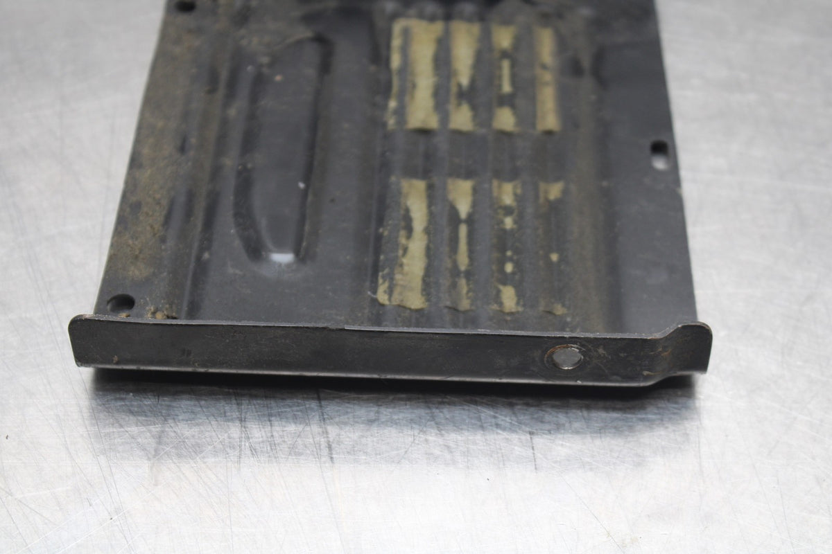 2006 Suzuki Boulevard C90 BATTERY TRAY BOX HOLDER BB849