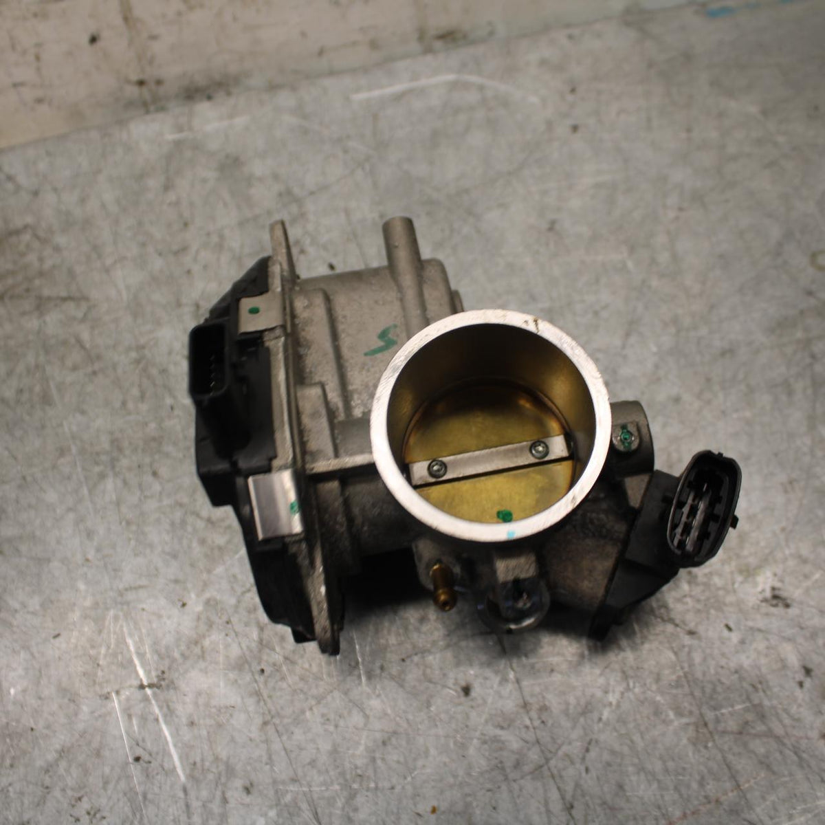 22-23 HUSQVARNA VITPILEN 401 MAIN FUEL INJECTORS / THROTTLE BODIES BB541