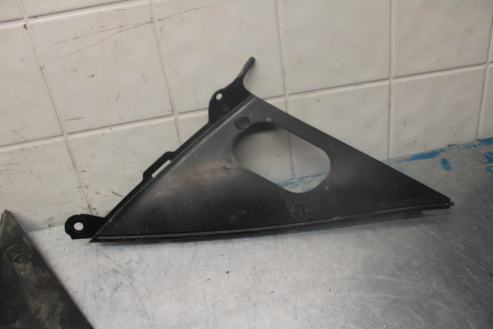 15-21 SUZUKI GSXR600 INNER FAIRING COWL TRIM COVER PANEL  BB460