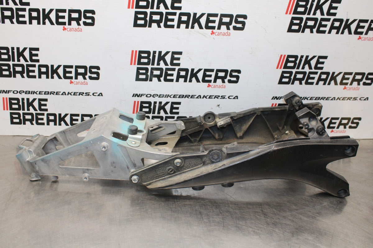 06-07 SUZUKI GSXR600 REAR SUBFRAME BACK SUB FRAME BB836