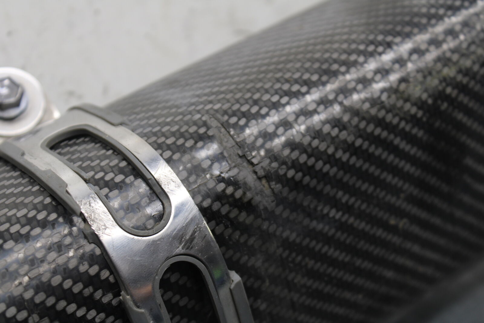 05-06 SUZUKI GSXR1000 YOSHIMURA EXHAUST PIPE MUFFLER SLIP ON CAN SILENCER BB677