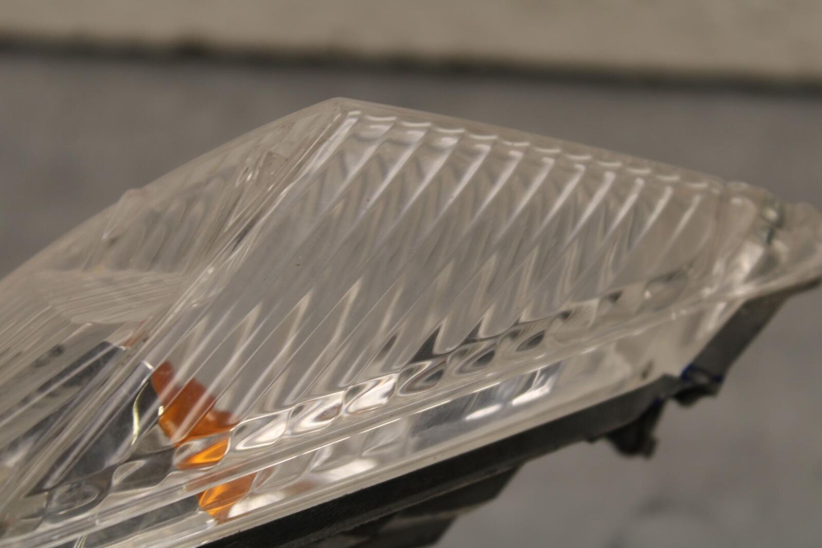09-16 SUZUKI GSXR1000 RIGHT REAR BACK TURN SIGNAL LIGHT INDICATOR  BB642