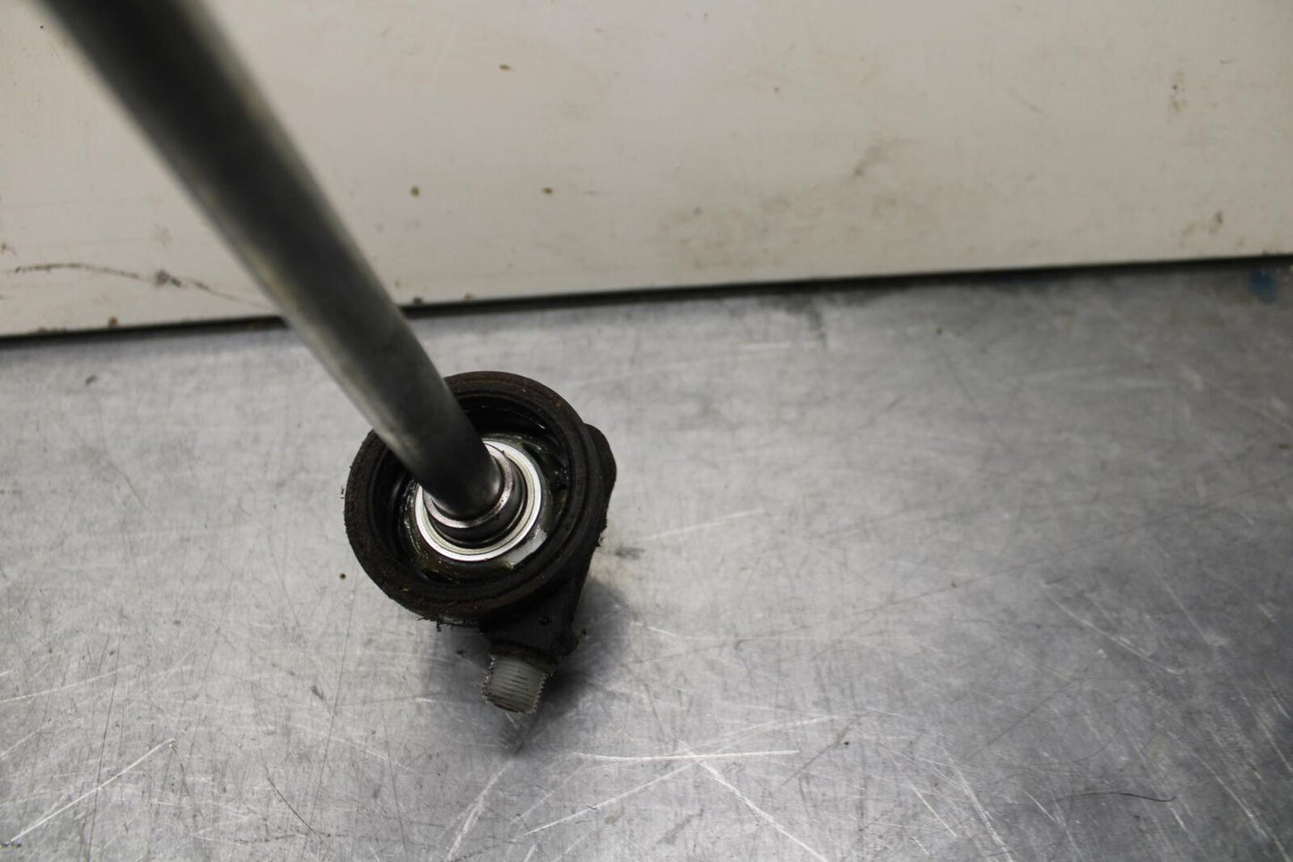 08-12 KAWASAKI NINJA 250R EX250J FRONT WHEEL RIM AXLE PIVOT BOLT BB612