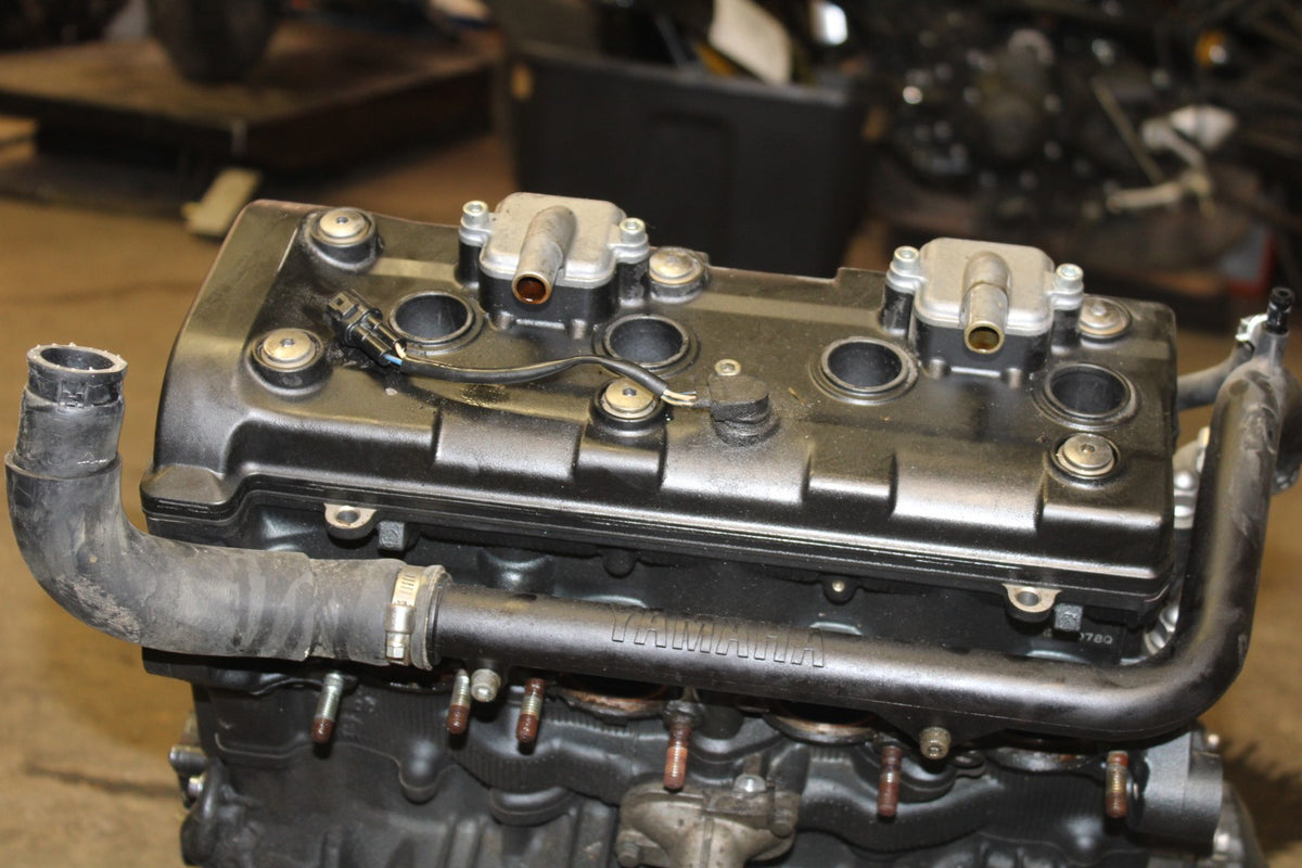 13 YAMAHA YZF R1 ENGINE MOTOR BB781
