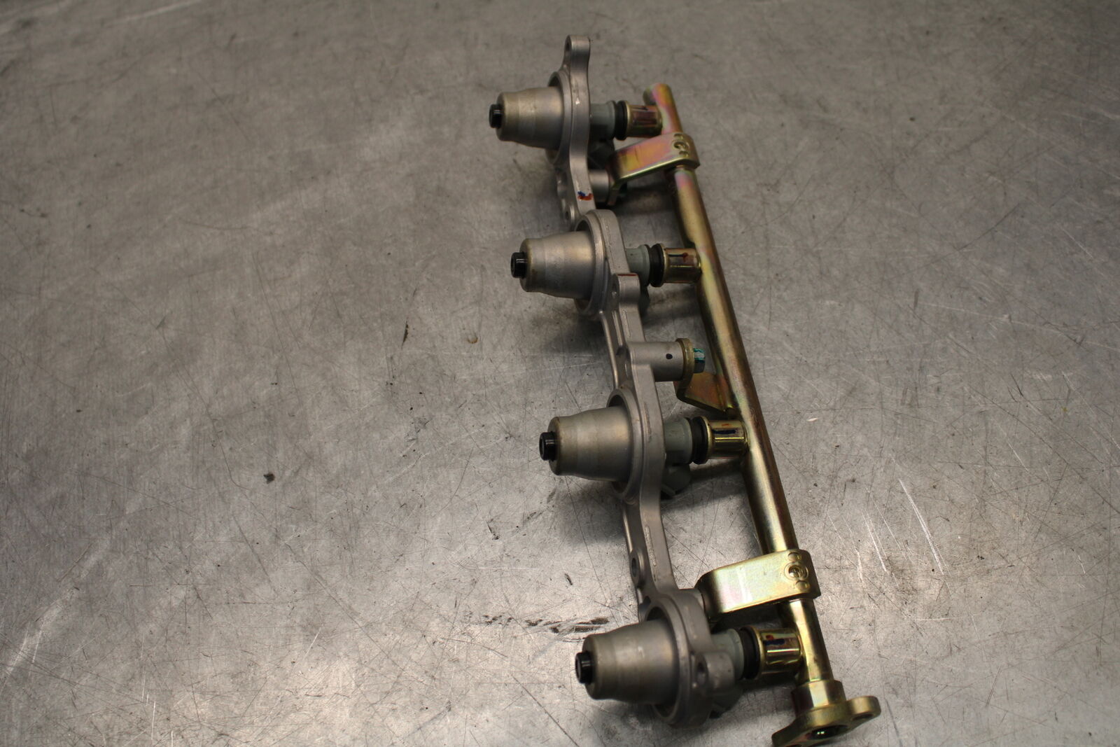 05-06 HONDA CBR600RR FUEL INJECTOR AIRBOX  BB655