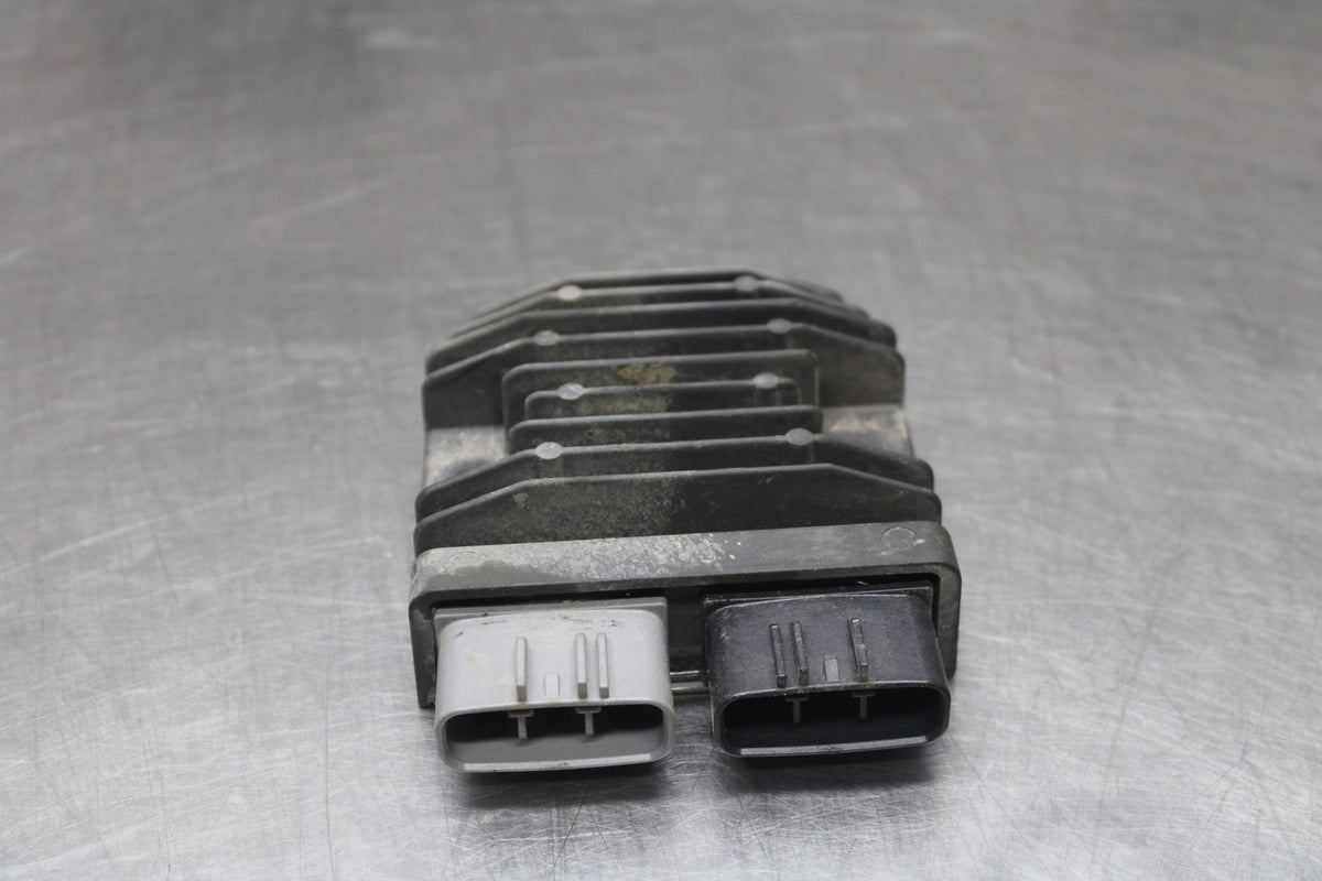 19 BMW F750GS RECTIFIER VOLTAGE REGULATOR BB938