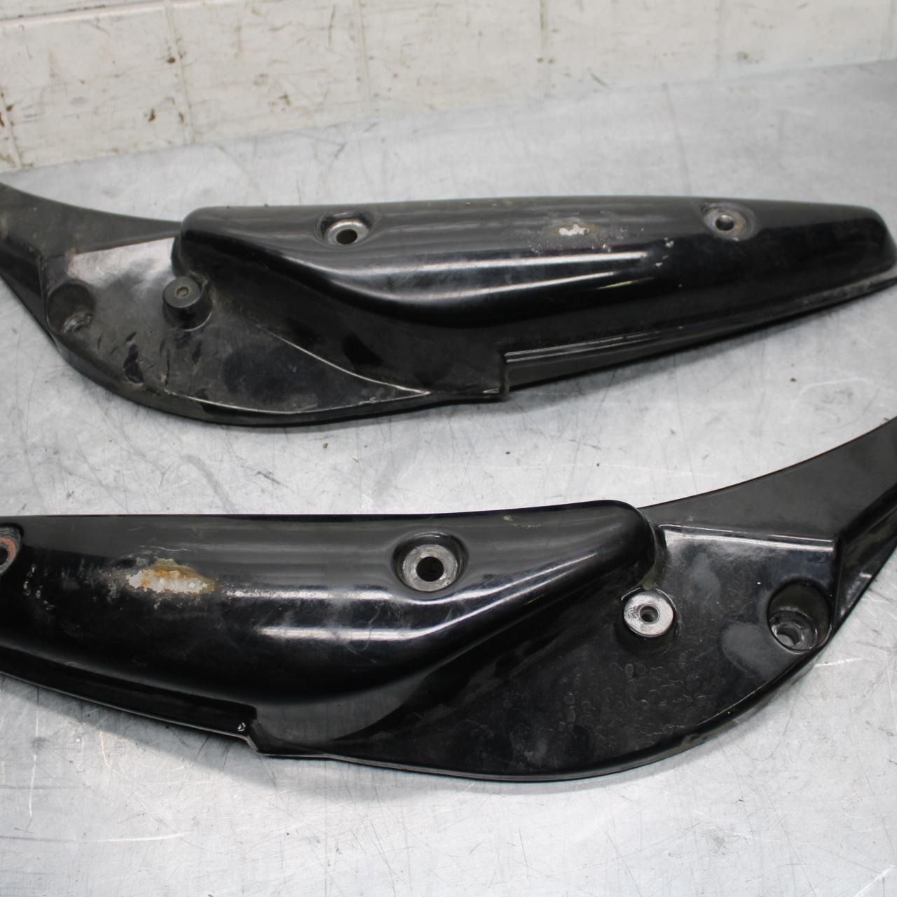 06-09 SUZUKI M109R BOULEVARD REAR BACK FENDER SUPPORT FRAME SUBFRAME BB501