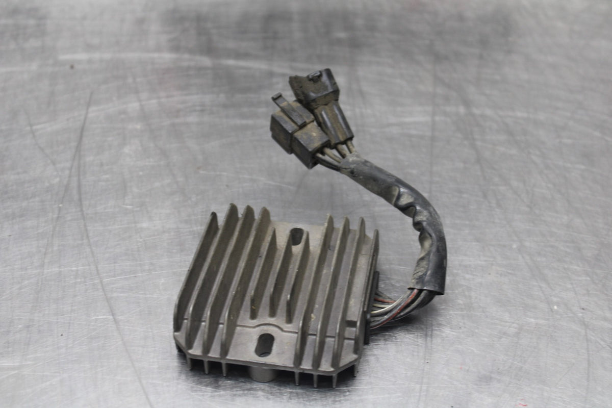 03 SUZUKI SV650 RECTIFIER VOLTAGE REGULATOR BB846