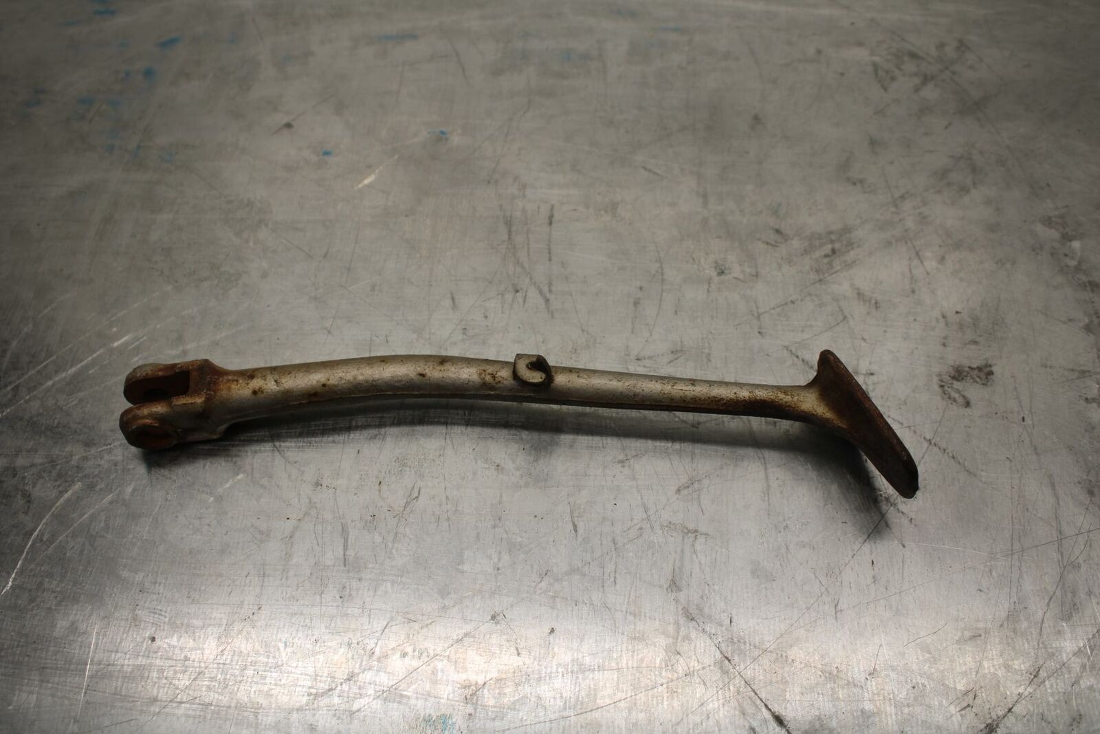 85 YAMAHA RZ500 KICKSTAND SIDE KICK STAND BB27 A
