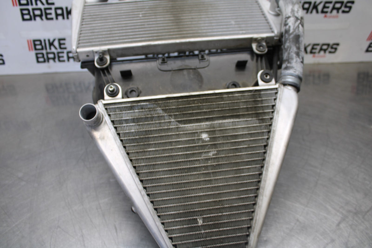 16 DUCATI 959 PANIGALE ENGINE RADIATOR MOTOR COOLER COOLING RADIATER SET  BB912