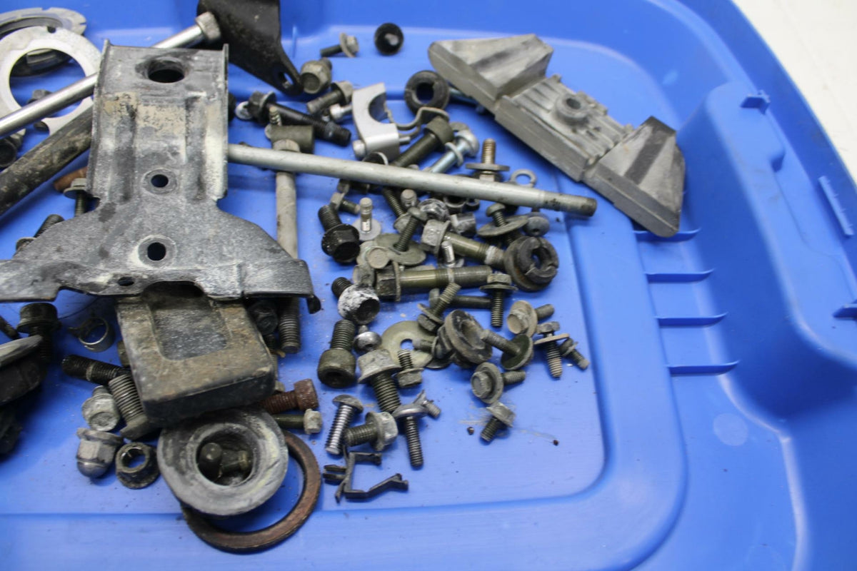 07-08 YAMAHA V STAR 1100 HARDWARE BB404