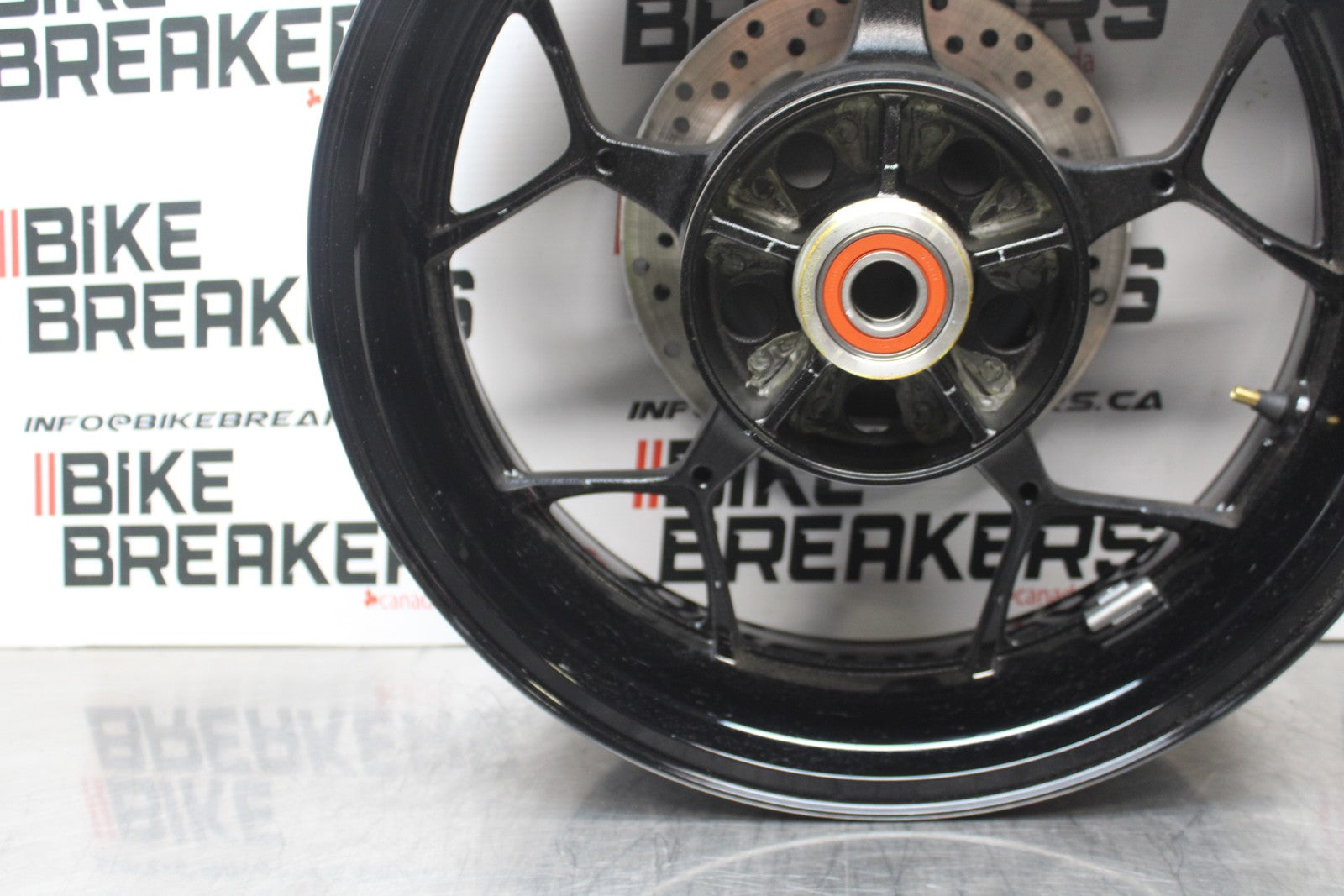 23-24 KAWASAKI NINJA ZX14R NEW TAKE OFF!! REAR WHEEL BACK RIM & ROTOR BB764