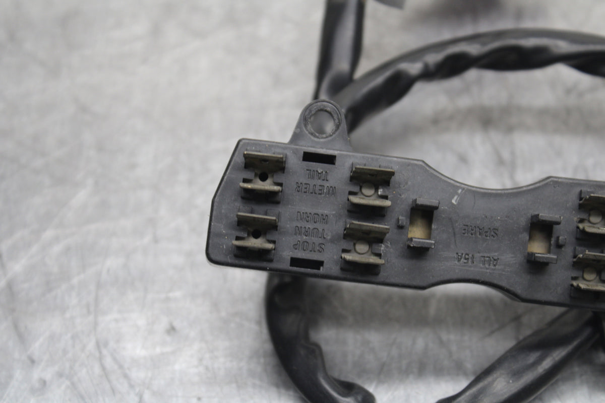 84 HONDA INTERCEPTOR 750 VF750F FUSE BOX BB108