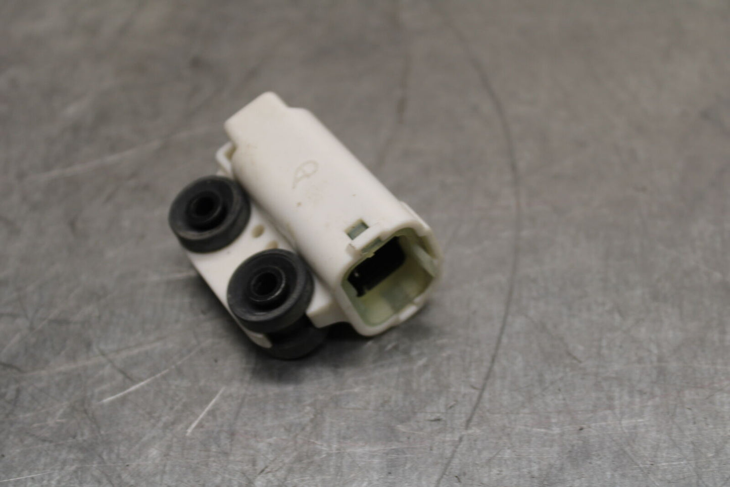 19-24 YAMAHA R3 TIP OVER BANK ANGLE CRASH SENSOR SWITCH  BB736