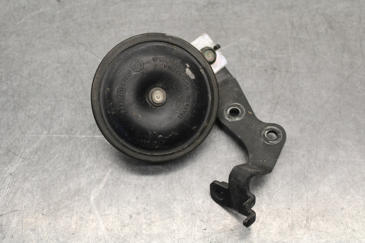 07-08 YAMAHA YZF R1 HORN SIGNAL BB675