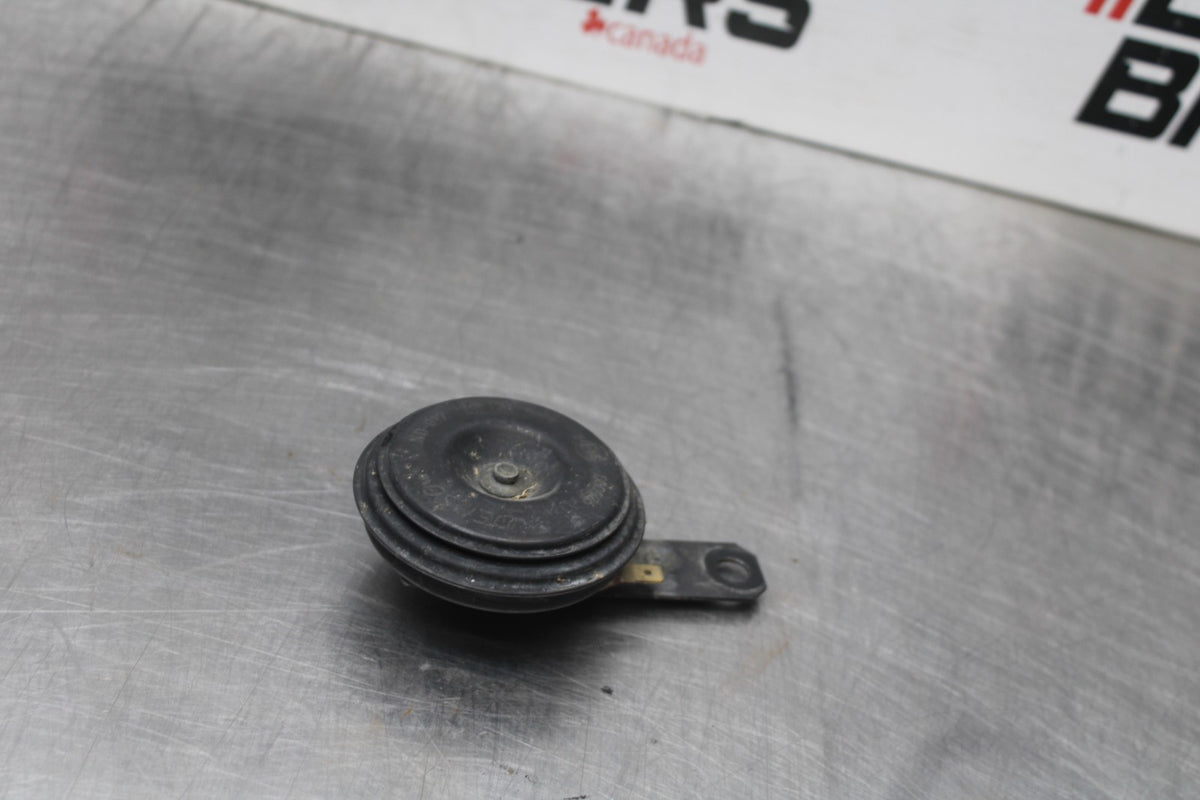 02 DUCATI MONSTER 620 HORN SIGNALBB851