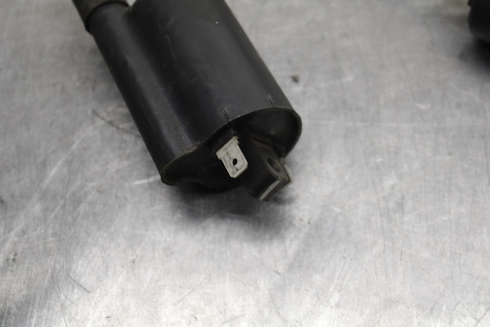 04 SUZUKI INTRUDER 800 IGNITION COILS BB758