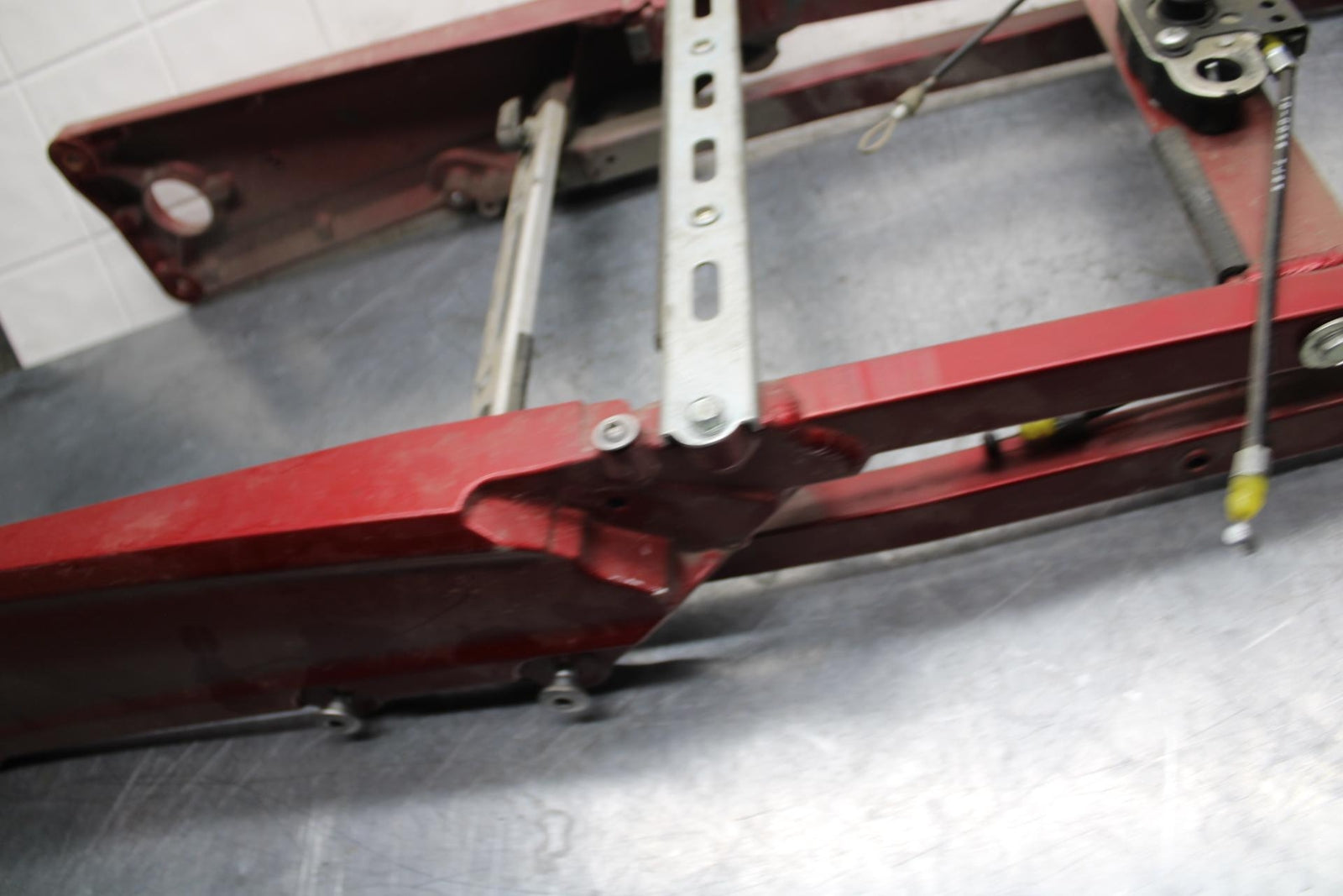 08-09 KAWASAKI NINJA ZX14R REAR SUBFRAME BACK SUB FRAME BB73