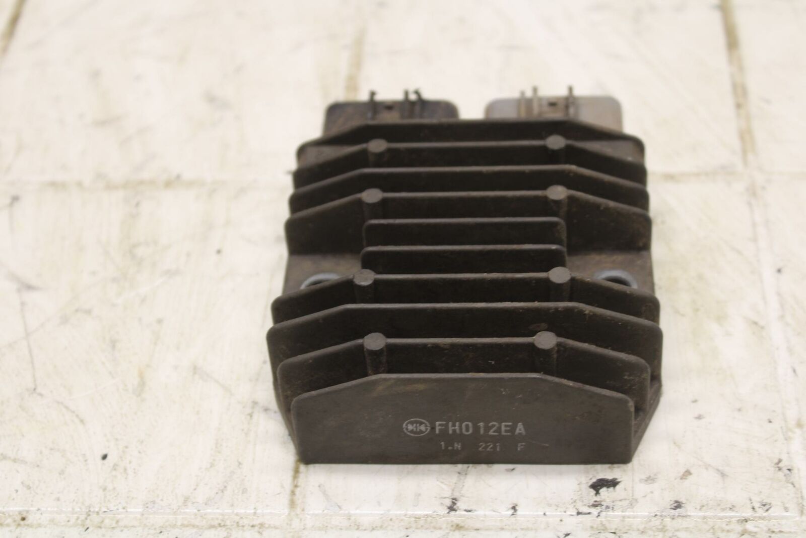 11-12 HONDA FOREMAN 500 RECTIFIER VOLTAGE REGULATOR BB410