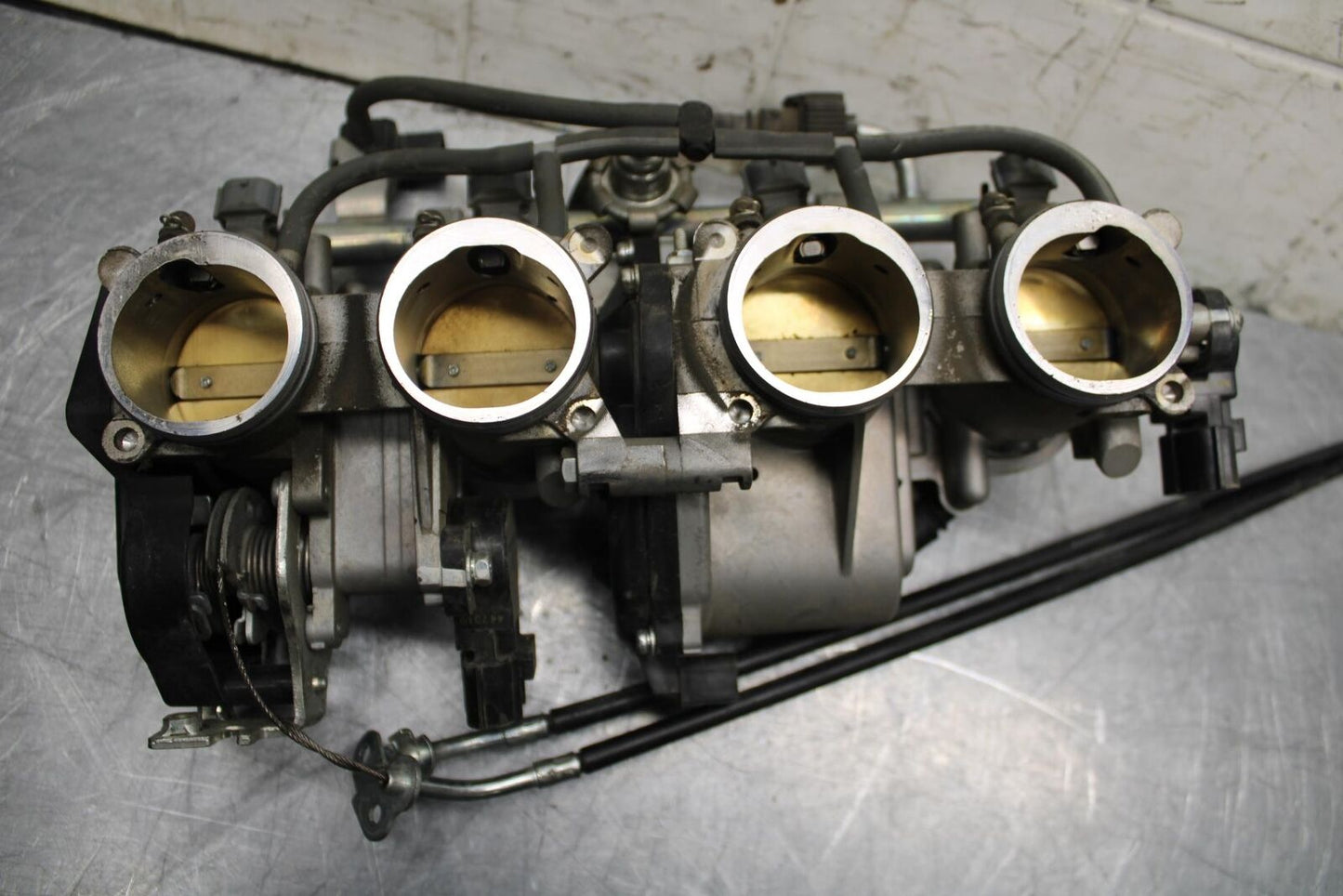 07-08 YAMAHA YZF R1 MAIN FUEL INJECTORS / THROTTLE BODIES BB483