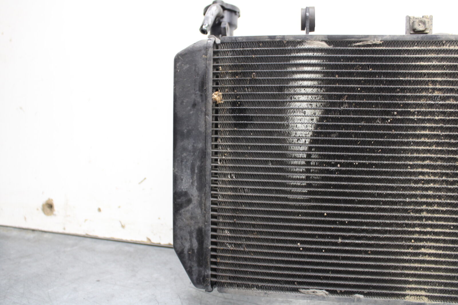 12-13 KAWASAKI Z1000 ENGINE RADIATOR MOTOR COOLER COOLING RADIATER BB743