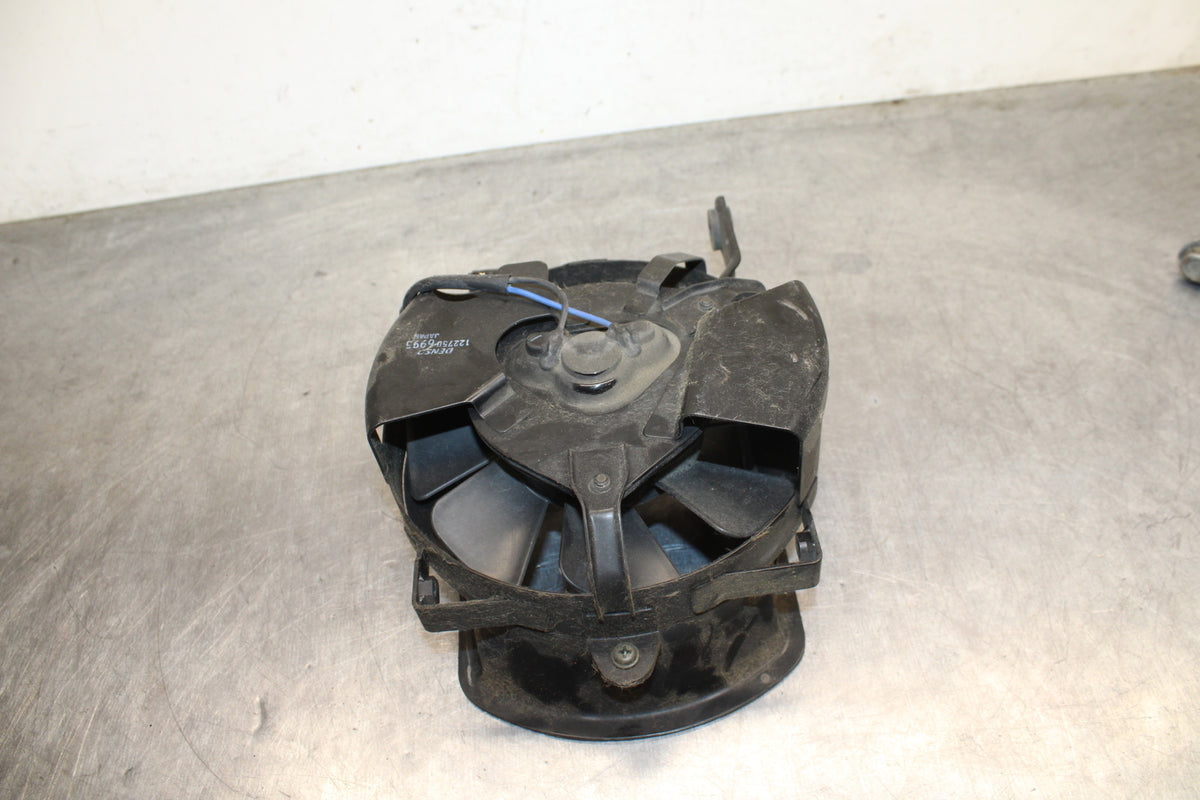 04 SUZUKI INTRUDER 800 ENGINE RADIATOR COOLING FAN BB758
