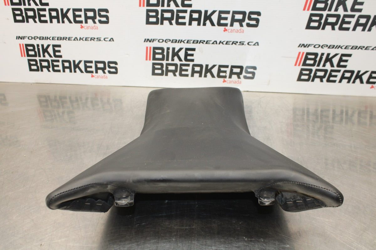 12-14 BMW S1000RR FRONT DRIVERS SEAT PAD SADDLE PILLION BB204