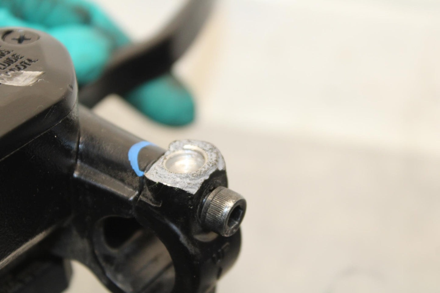 20 KAWASAKI Z400 ER400 ABS FRONT BRAKE MASTER CYLINDER w/ LEVER BB586