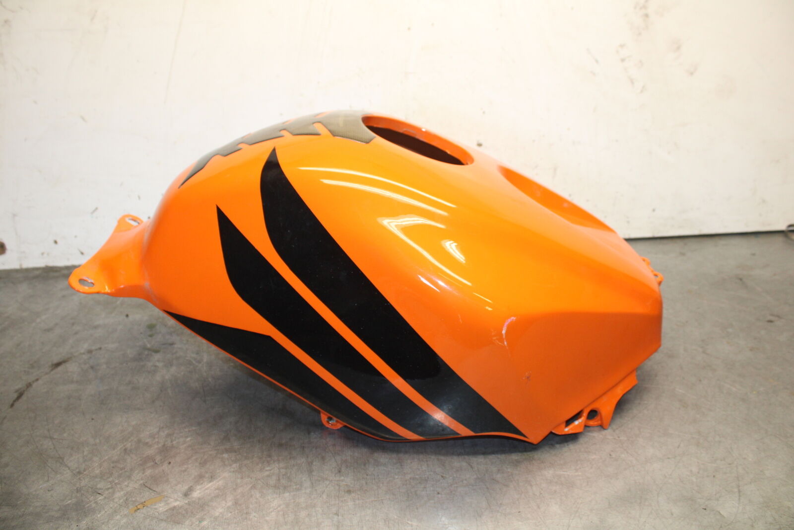05-06 HONDA CBR600RR GAS TANK FUEL COVER FAIRING COWL 83150-MEE-A10ZA  BB689