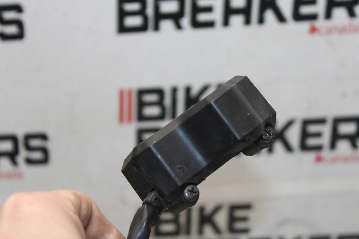 23-24 YAMAHA MT-07 RIGHT CLIP ON HANDLE KILL OFF START SWITCH SWITCHES BB927