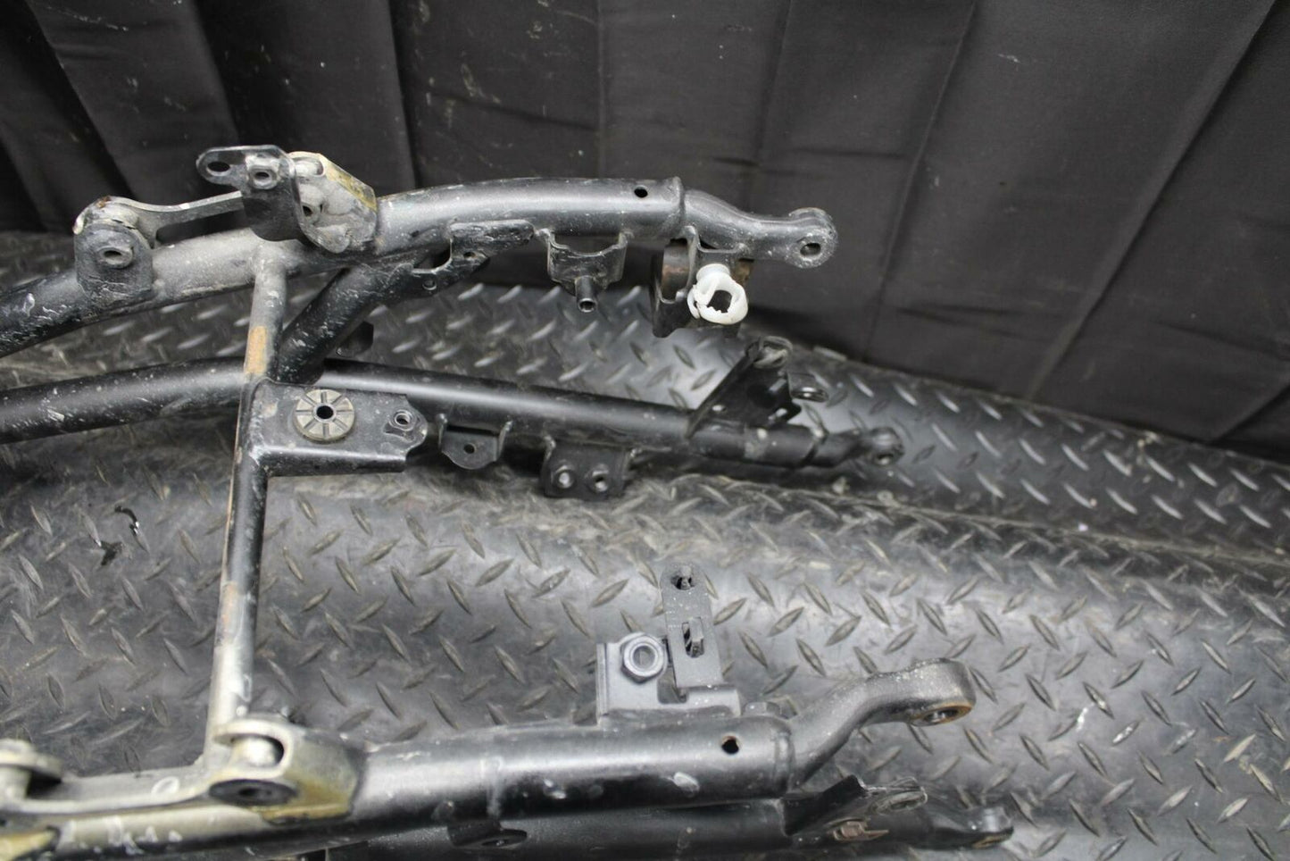 16-18 HONDA CBR500R REAR SUBFRAME BACK SUB FRAME BB231
