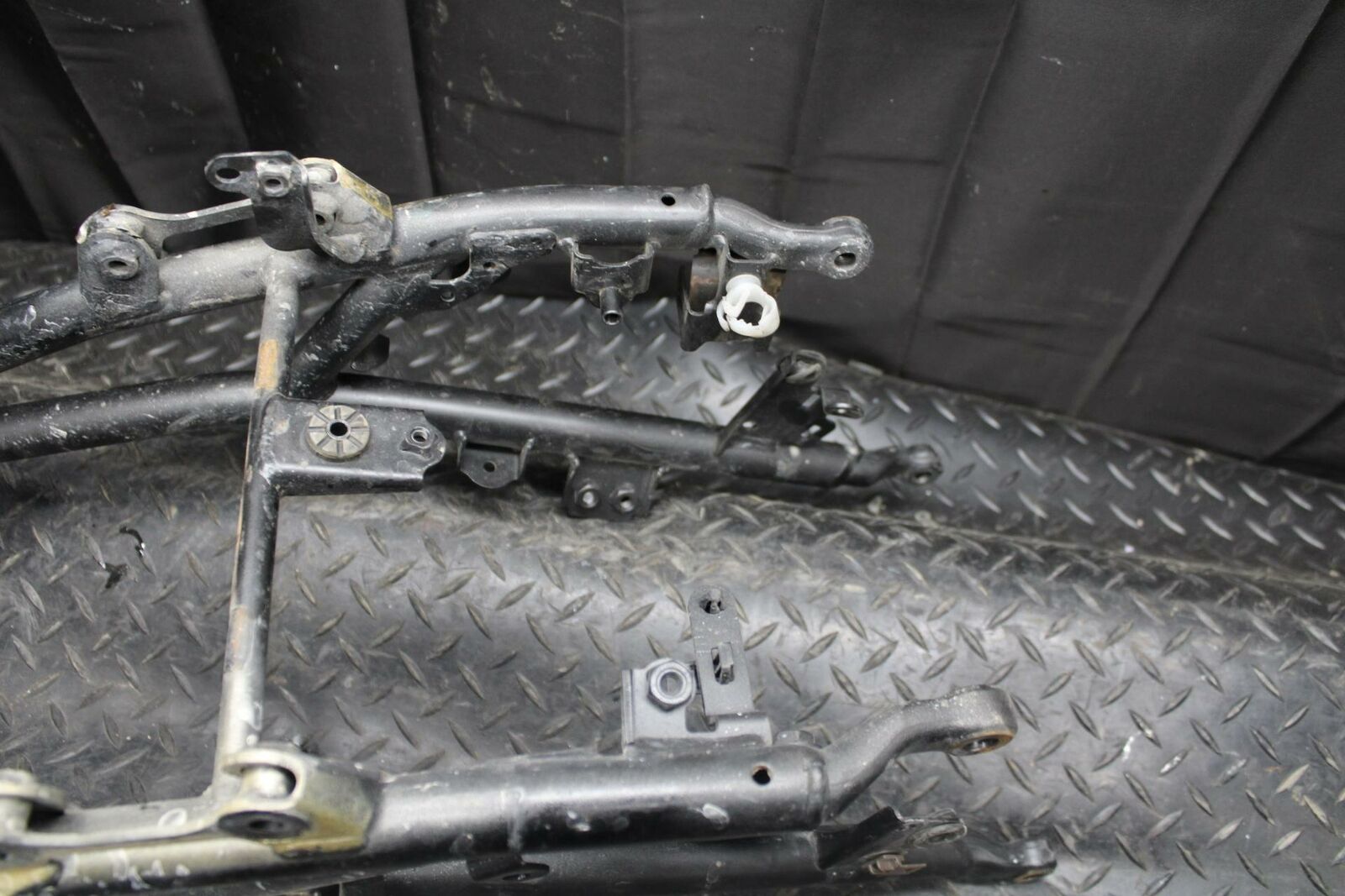 16-18 HONDA CBR500R REAR SUBFRAME BACK SUB FRAME BB231