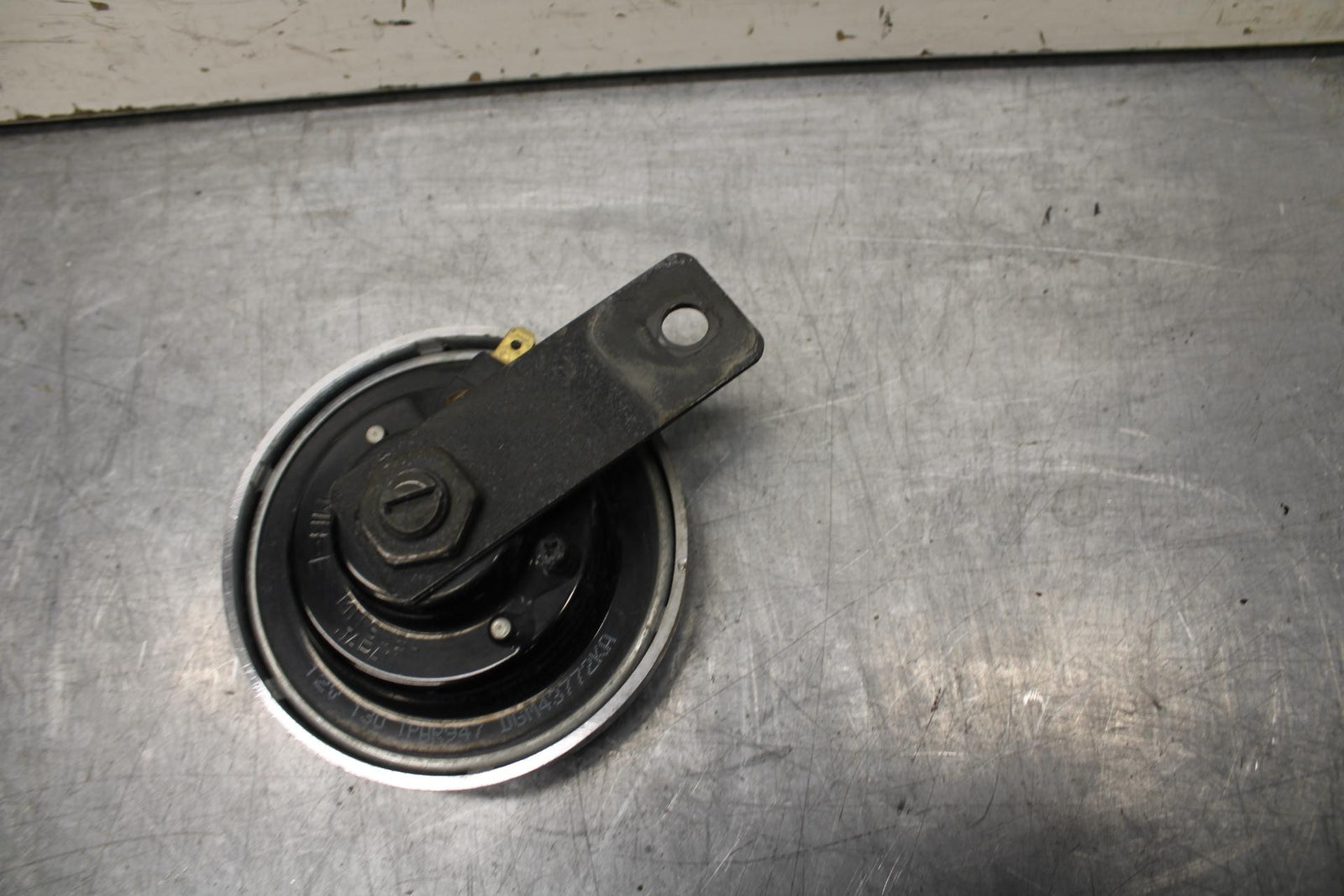 01-02 HONDA SHADOW SPIRIT 750 HORN SIGNAL BB632