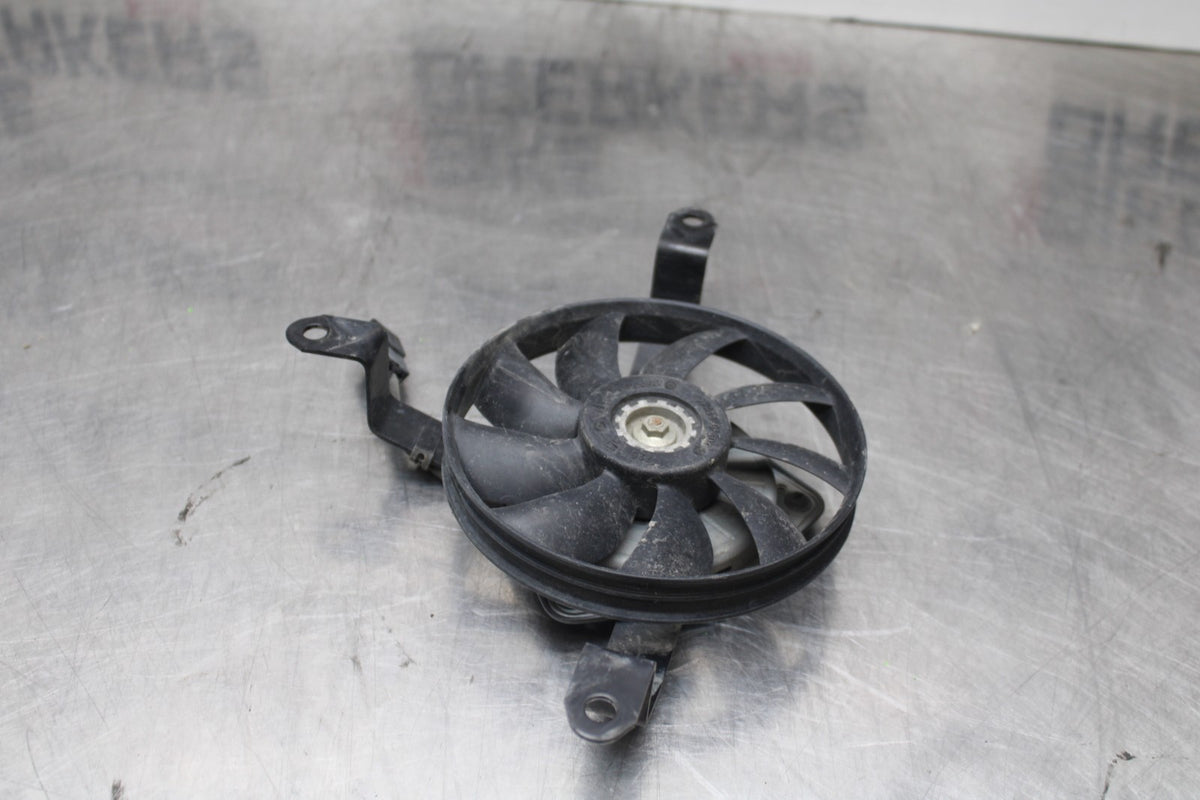 09 KAWASAKI NINJA 250R ENGINE RADIATOR COOLING FAN BB824