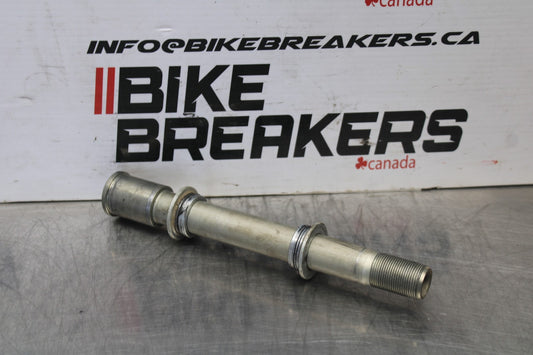 24-25 KAWASAKI NINJA ZX6R FRONT WHEEL RIM AXLE PIVOT BOLT BB785