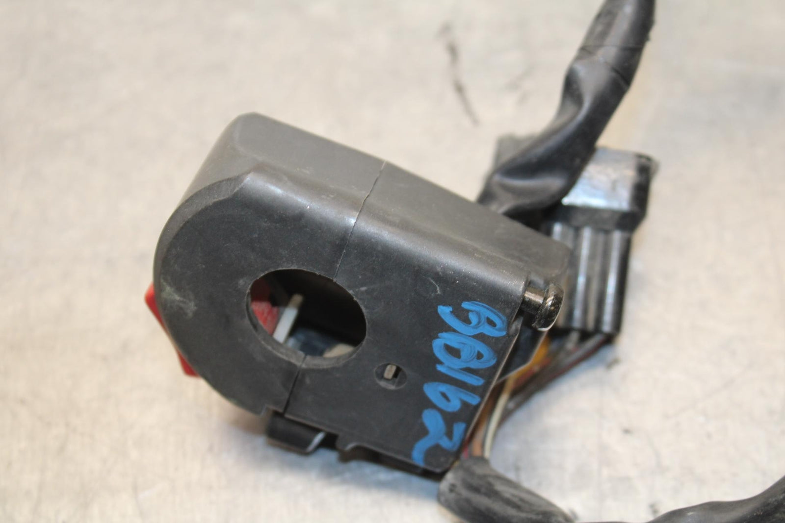 03 KAWASAKI NINJA ZX6RR ZX600K RIGHT CLIP ON HANDLE KILL OFF START SWITCH BB105