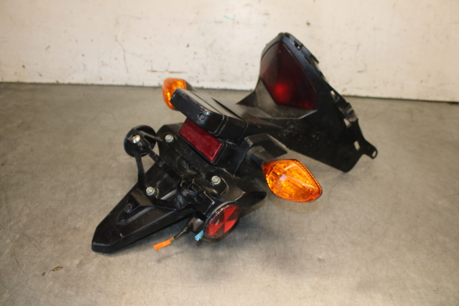 13-15 HONDA CBR500R REAR BACK FENDER MUD GUARD BB704