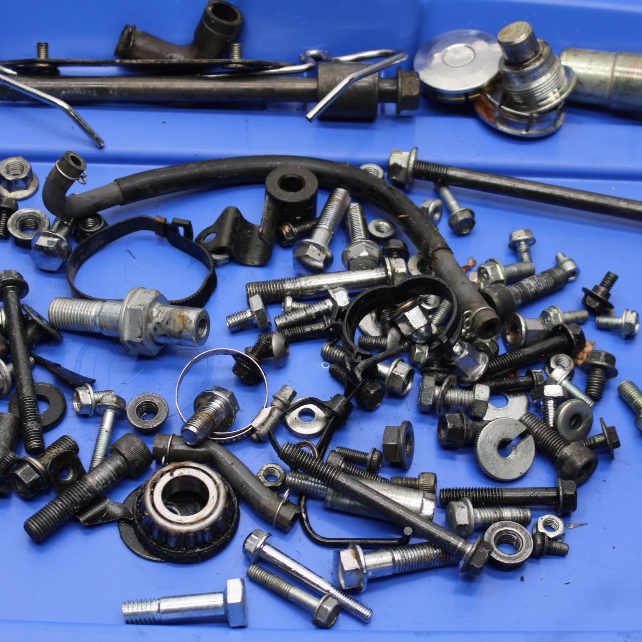 2007 Honda Shadow Spirit 1100 VT1100C MISCELLANEOUS BOLTS HARDWARE BB561