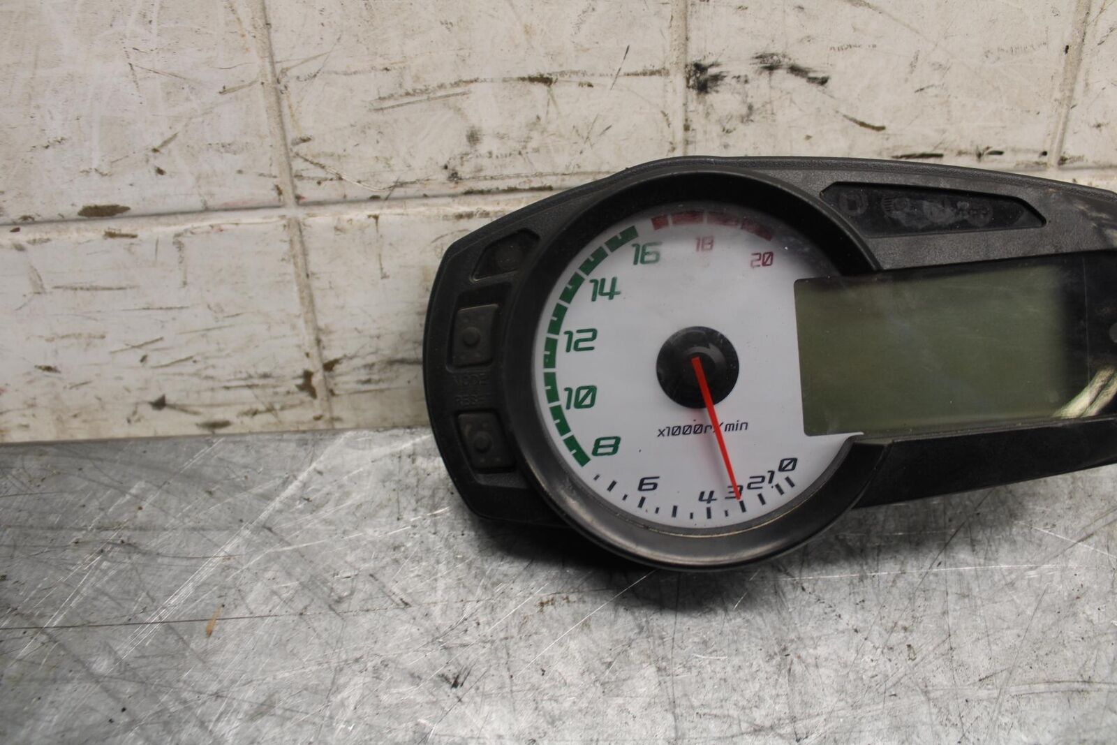 2009 Kawasaki Ninja ZX6R ZX600R SPEEDO  GAUGES DISPLAY CLUSTER SPEEDOMETER BB538