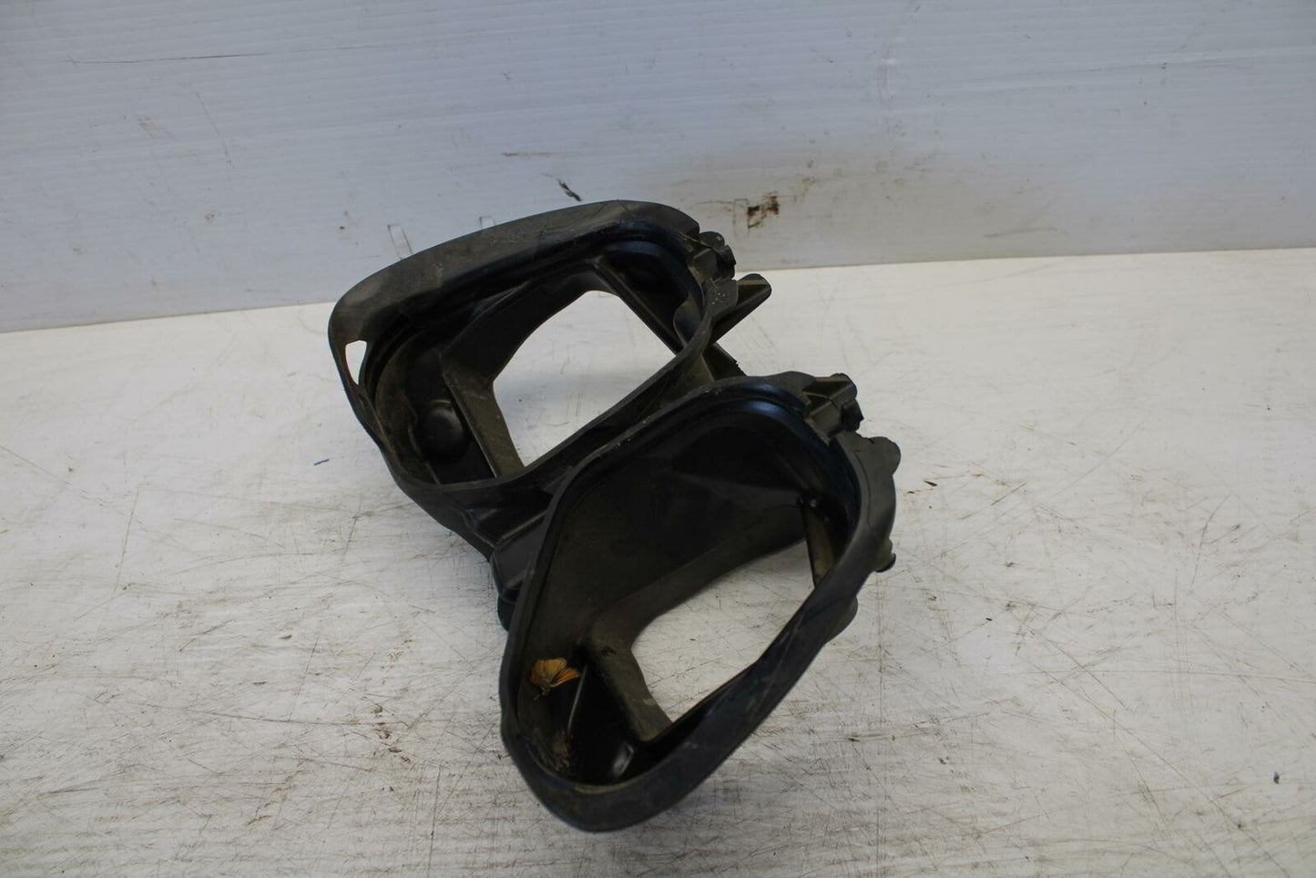07-12 HONDA CBR600RR RAM AIR INTAKE TUBE DUCT BB309