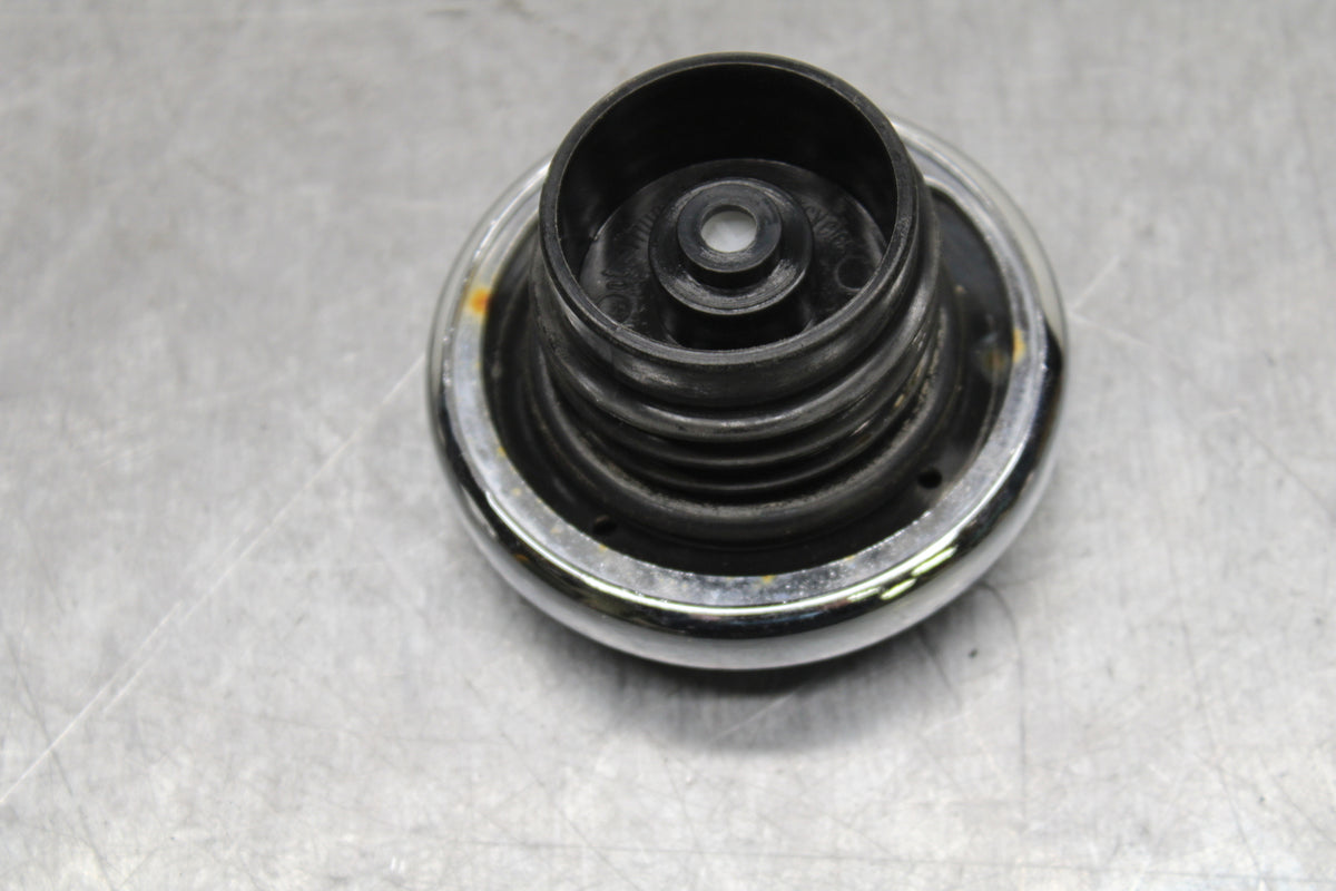 14-16 TRIUMPH AMERICA LT FUEL TANK GAS CAP BB720