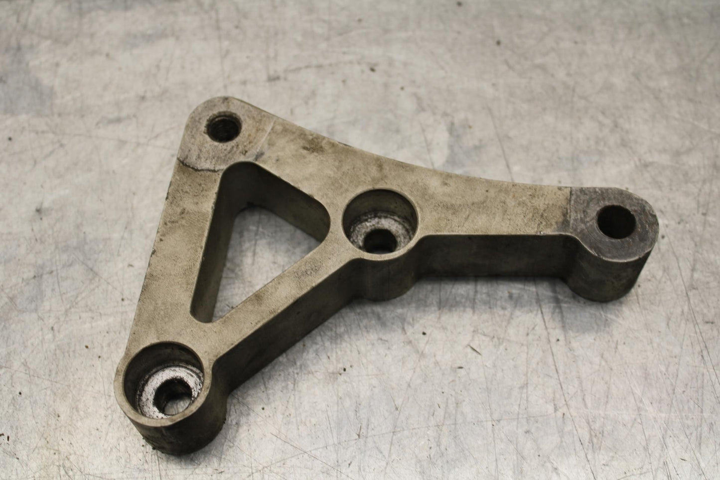 2007 Yamaha YZF R6S REAR DOGBONE SHOCK LINKAGE LINK BB594