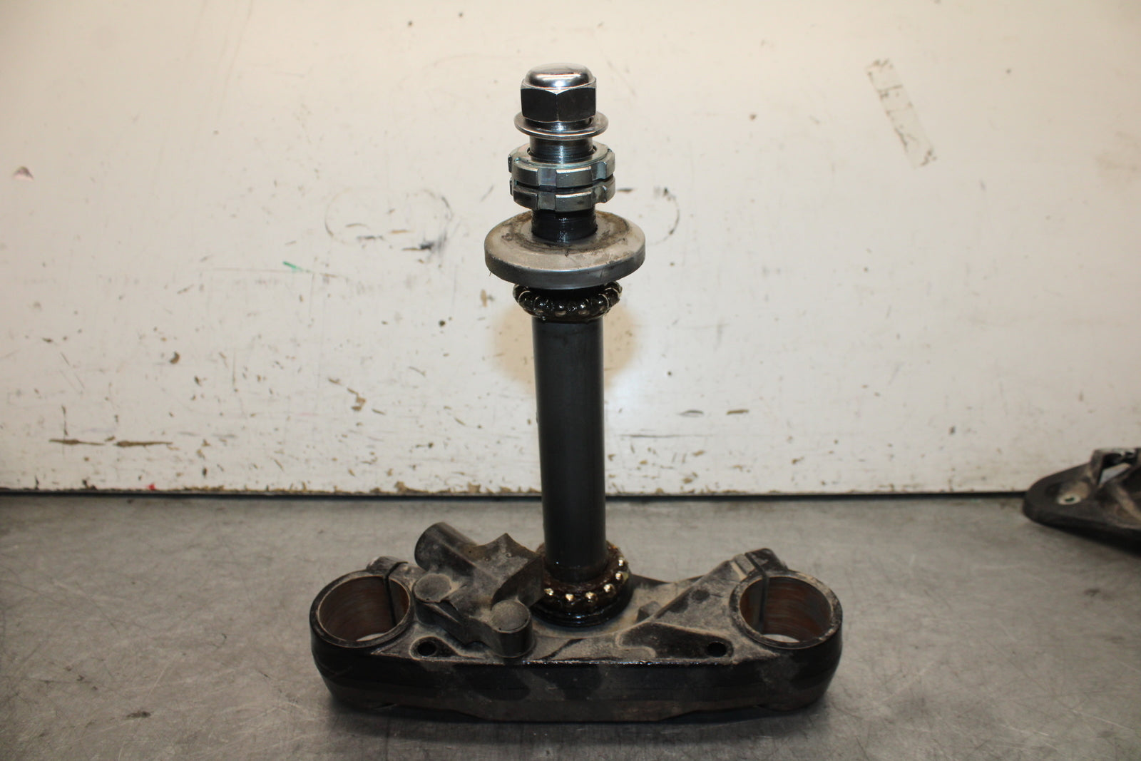 17-24 YAMAHA BOLT XVS950 FRONT FORKS CLAMP LOWER TRIPLE TREE STEM BB729