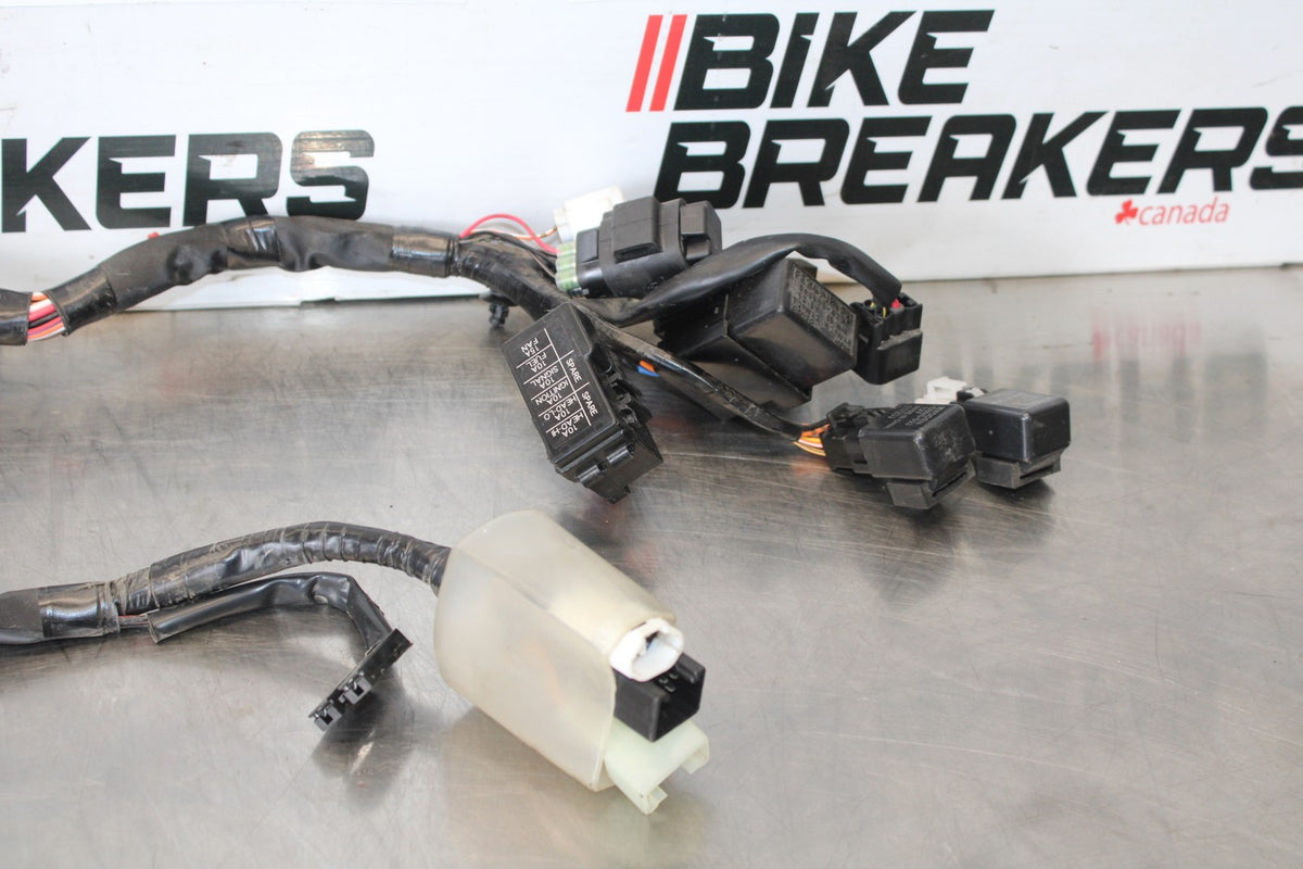 15-26 SUZUKI GSXR600 MAIN ENGINE WIRING HARNESS MOTOR WIRE LOOM BB888