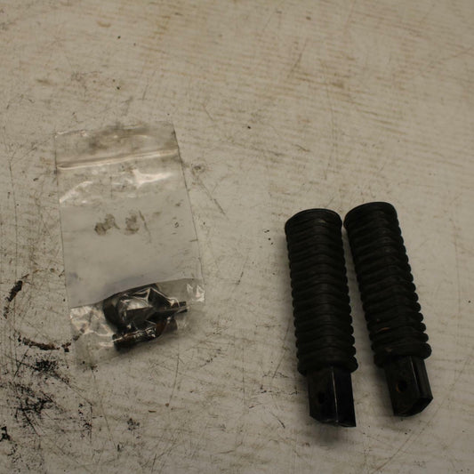 04-06 HONDA SHADOW 750 VT750C REAR PASSENGER FOOT STEP PEG BB360