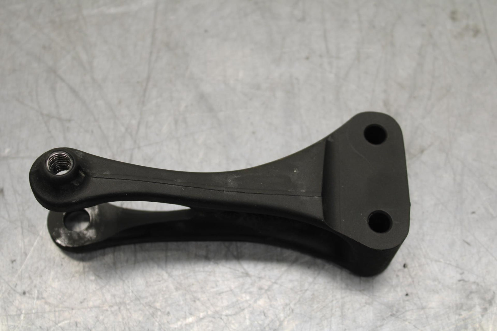 19-20 KTM 790 DUKE 790 ENGINE MOUNT MOTOR BRACKET BB570