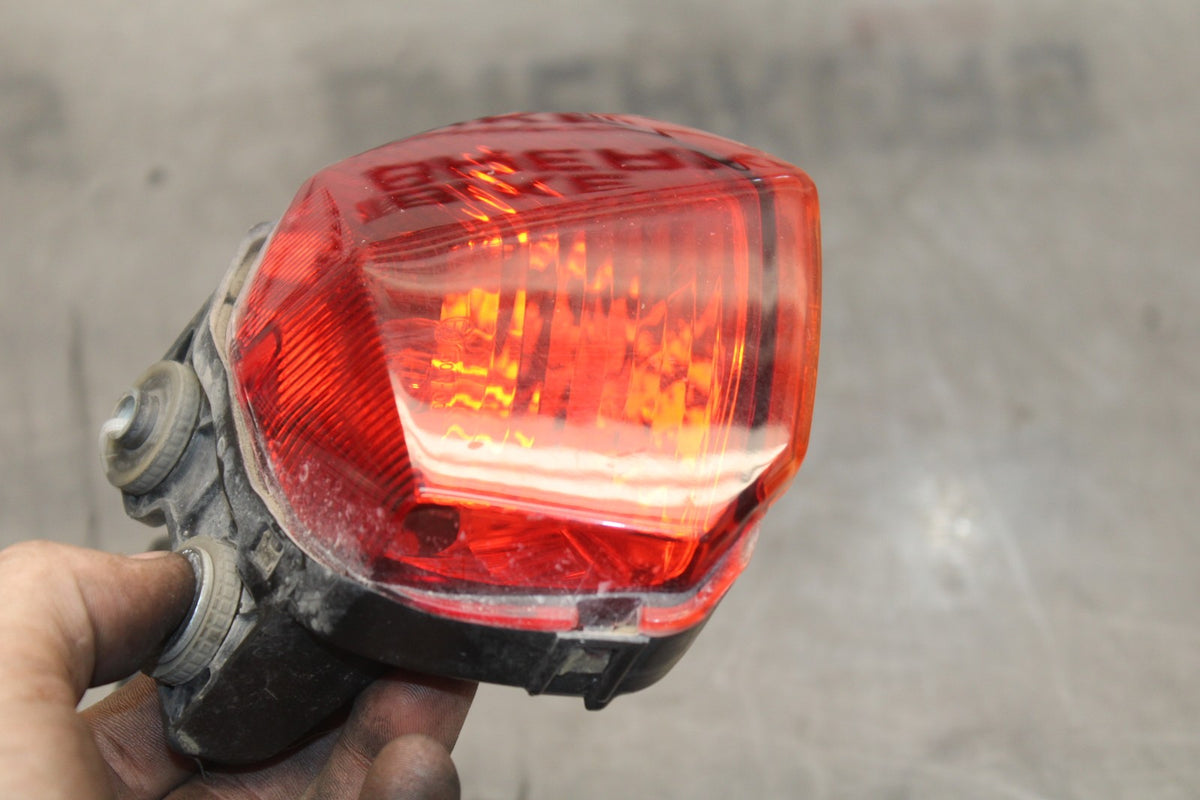 09 KAWASAKI NINJA 250R REAR TAIL TAILLIGHT BACK BRAKE LIGHT BB824