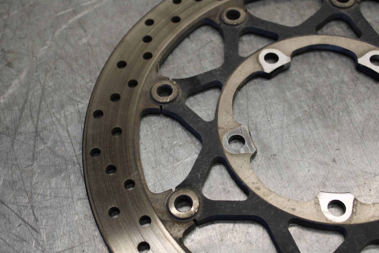 06-07 SUZUKI GSXR 600 FRONT LEFT RIGHT BRAKE ROTORS DISCS BB243