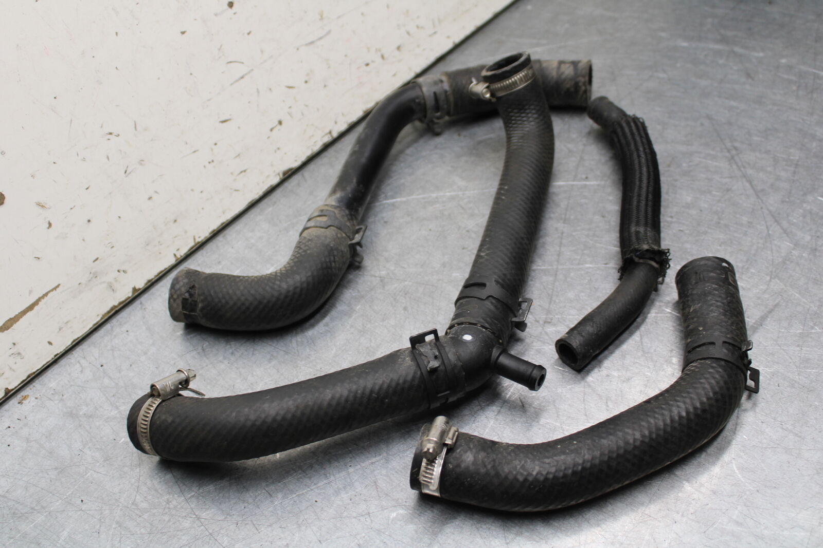 16 KAWASAKI NINJA ZX10R RADIATOR HOSES ENGINE COOLANT WATER  HOSE KIT SET BB650
